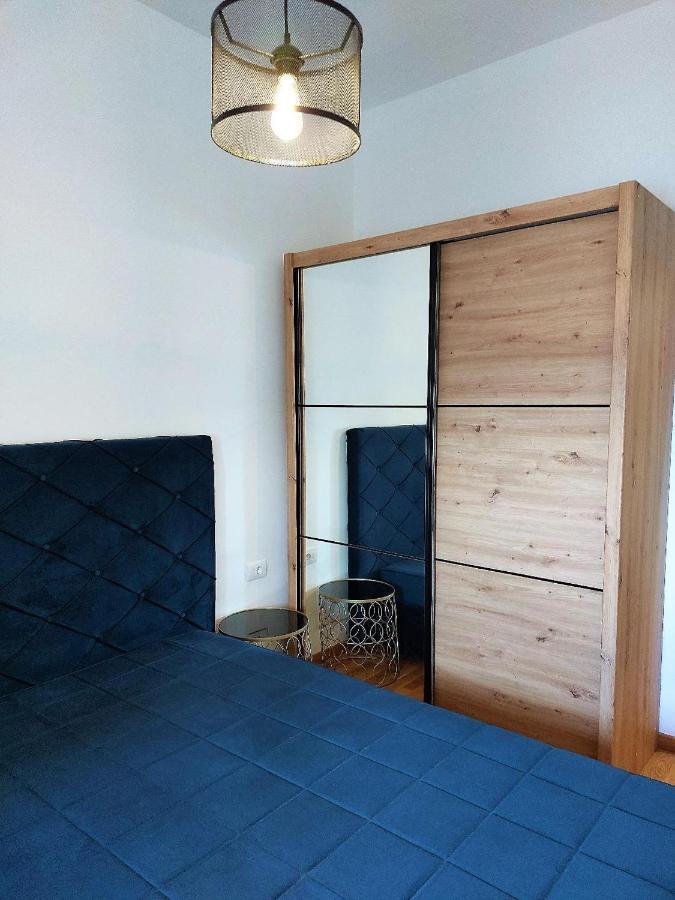Appartamento Kej Danube Lux Free Garage Novi Sad Esterno foto
